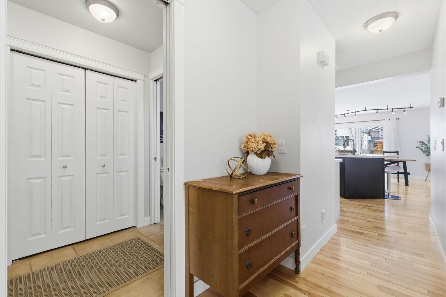 30 Crystalridge Close