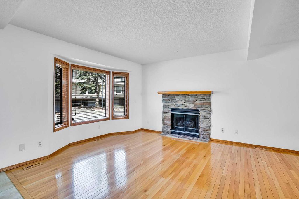 Photo of 209 Patina Park SW, Calgary, AB T3H 3E3 (MLS # A2282616)