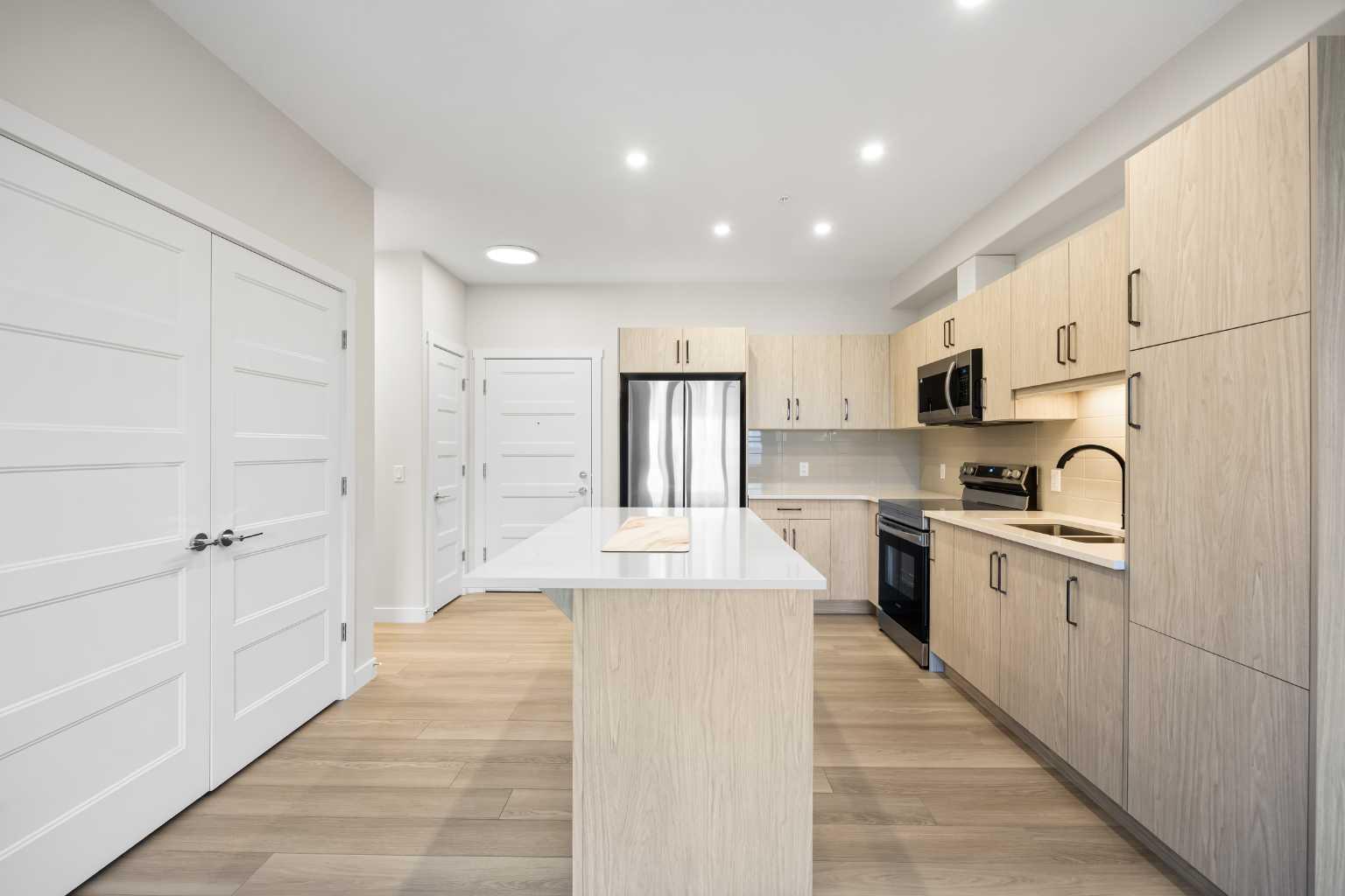 81 Arbour Lake View NW 1107