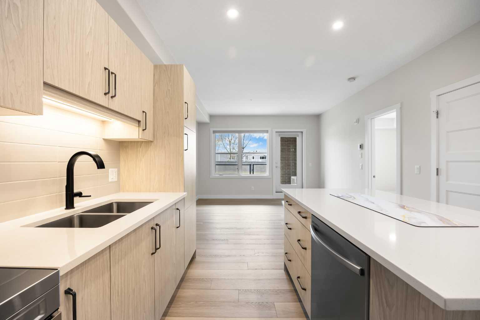 81 Arbour Lake View NW 1107