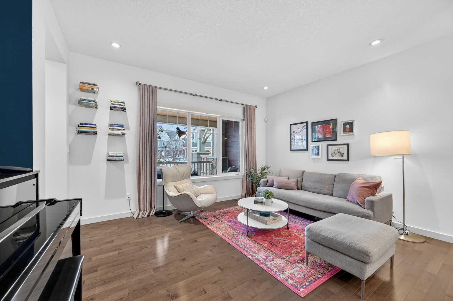 66 Beny-Sur-Mer Road SW 13