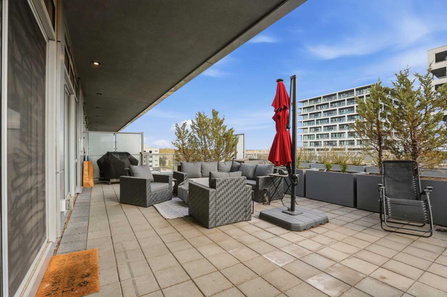 88 9 Street NE 712