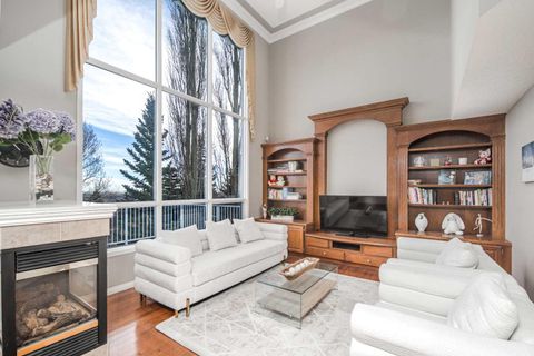 Photo of 143 Hamptons Terrace NW, Calgary, AB T3A 5S3 (MLS # A2303496)