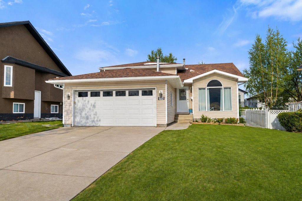 Photo of 9106 110A Street, Grande Prairie, AB T8X 1K3 (MLS # A2284736)