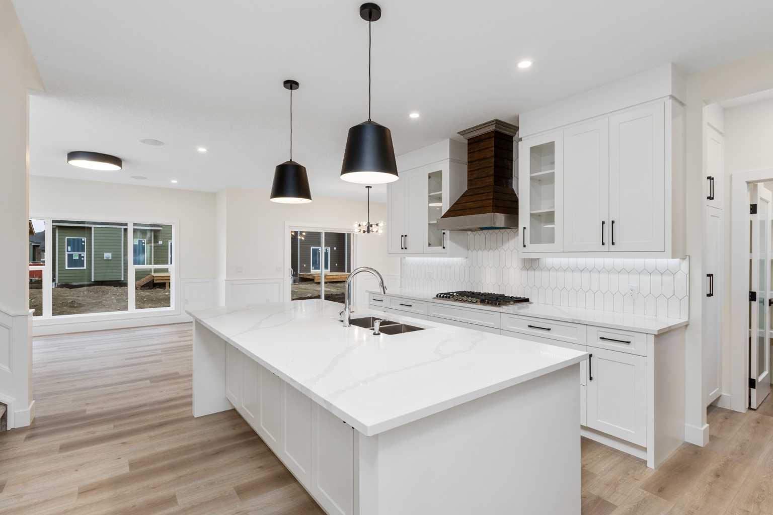 704 Mandalay Boulevard