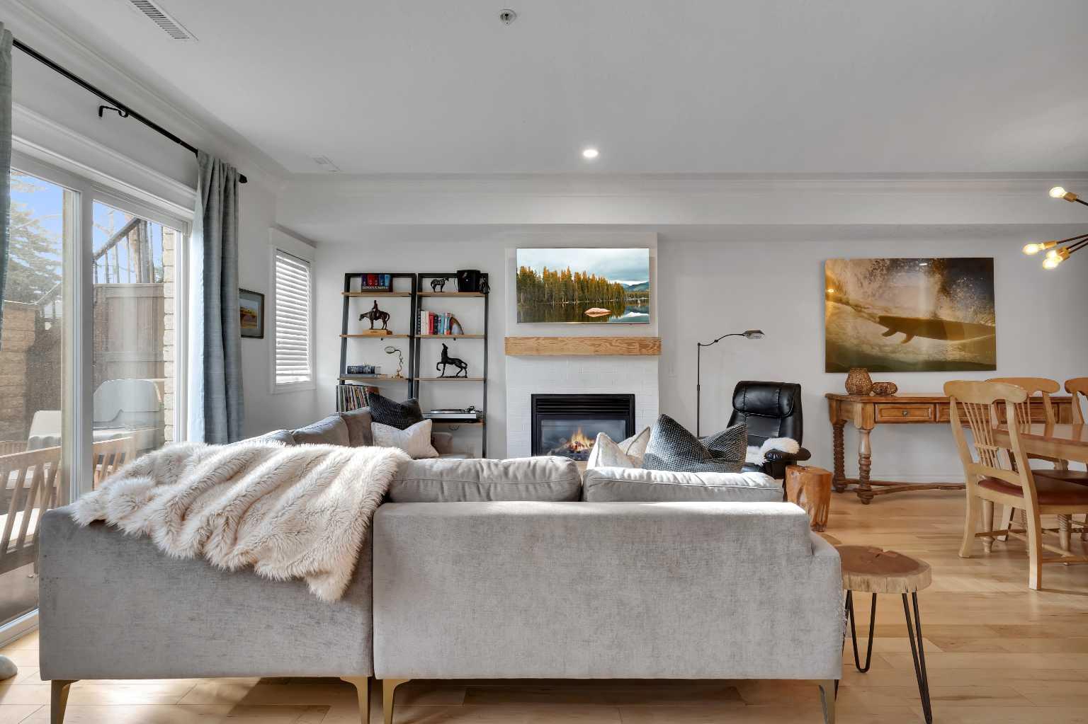 1728 35 Avenue SW 105