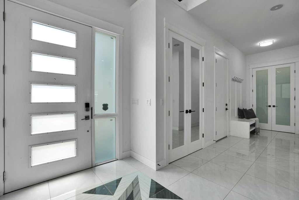 Photo of 4508 87 Avenue NE, Calgary, AB T3J 2H9 (MLS # A2339408)