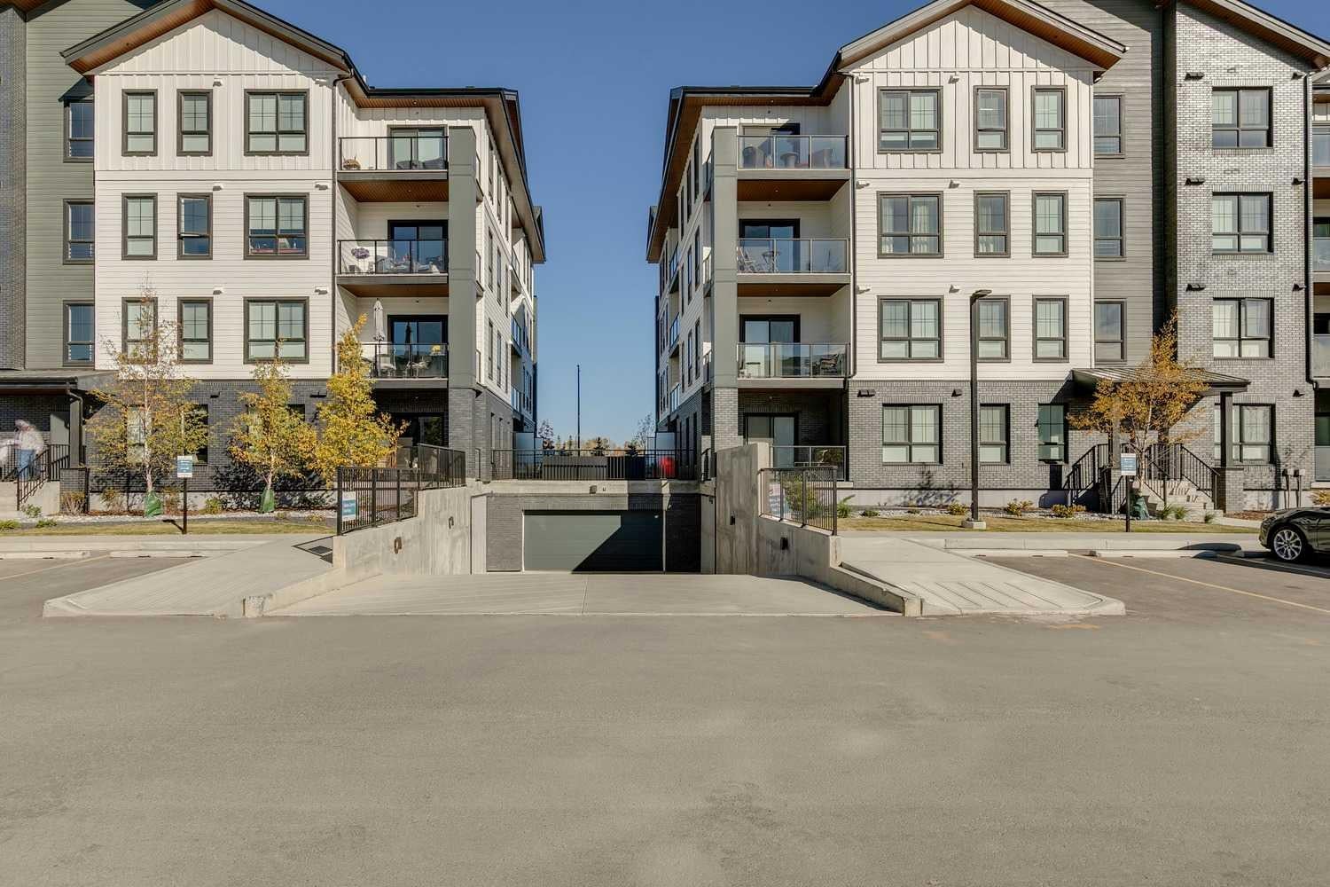 100 Banister Drive 2202