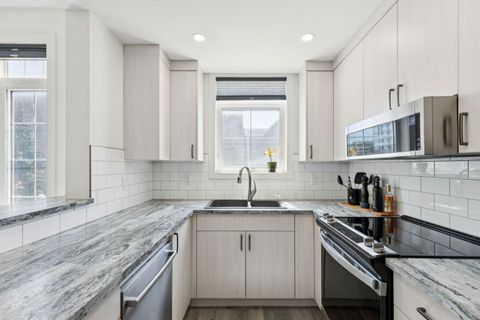 Tiny photo for 1000 15 Avenue SW #304, Calgary, AB T2R 0S6 (MLS # A2311070)