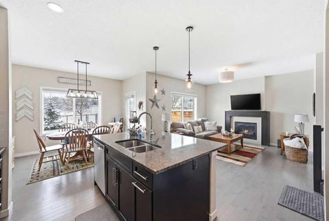 125 Fireside Cove Cochrane AB T4C 0X4