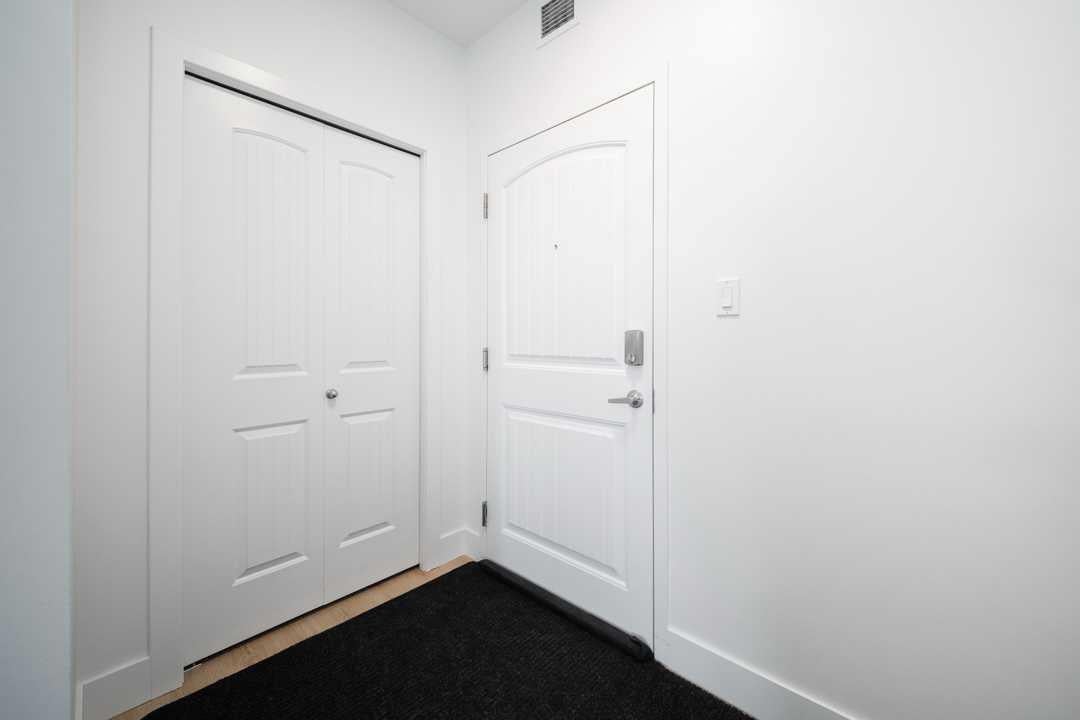 136B Sandpiper Road 305