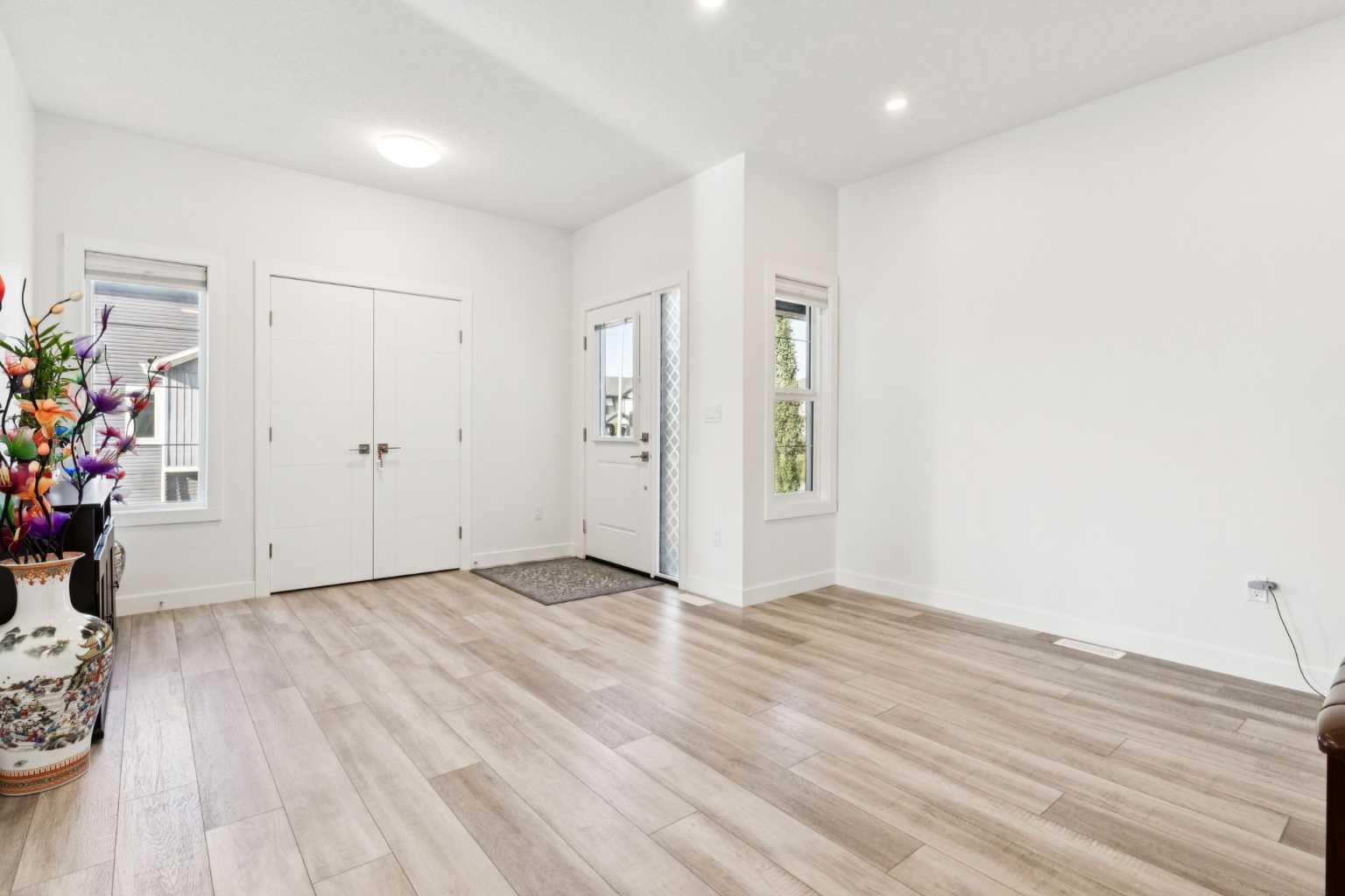 51 Midgrove Drive SW