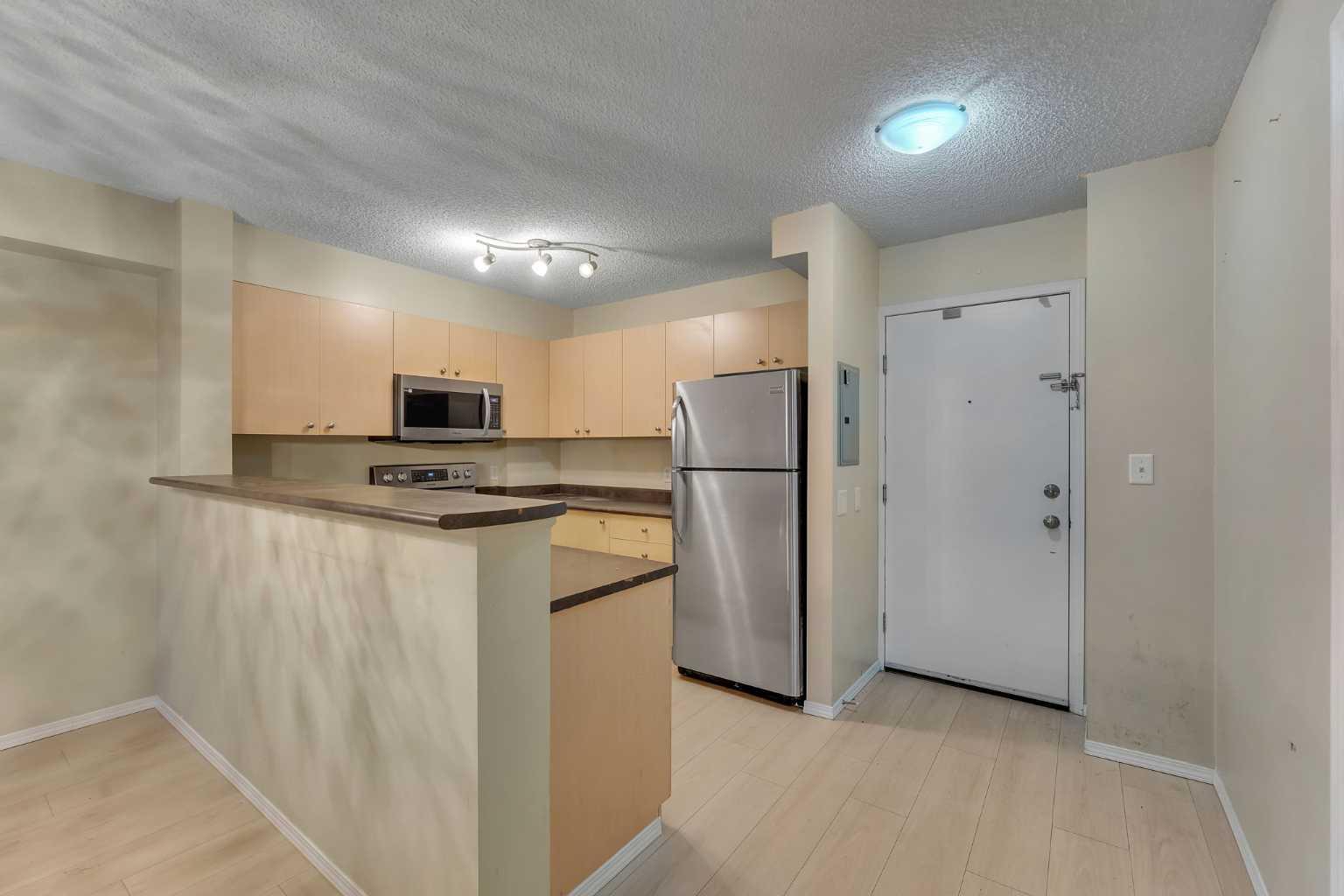 1111 6 Avenue SW 605