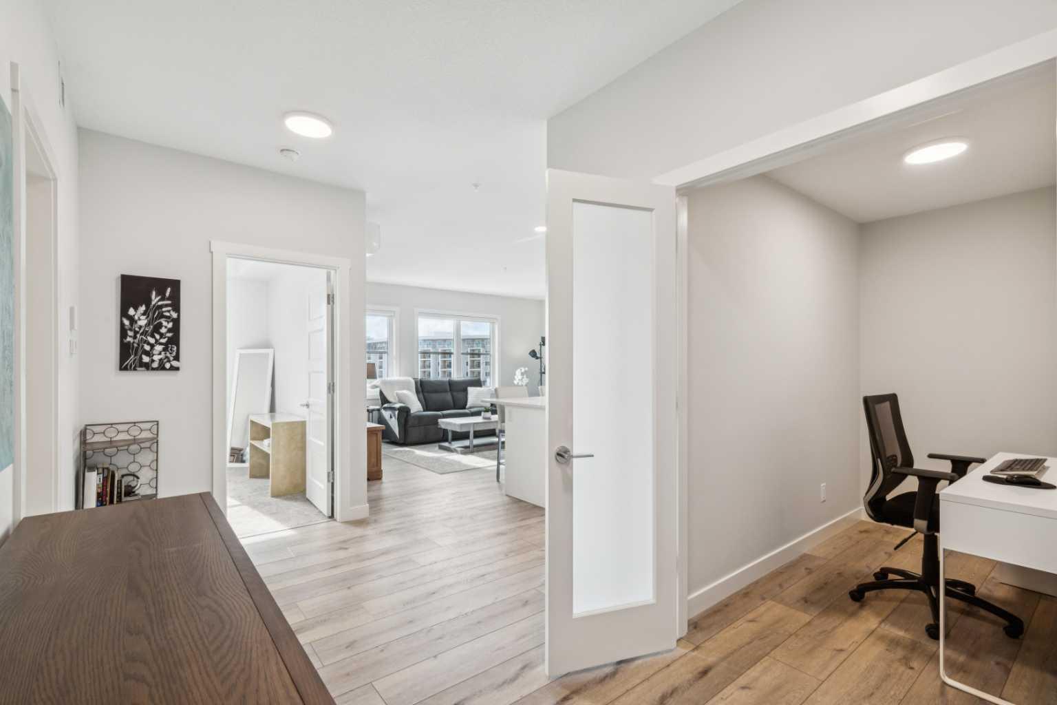 125 Wolf Hollow Crescent SE 313