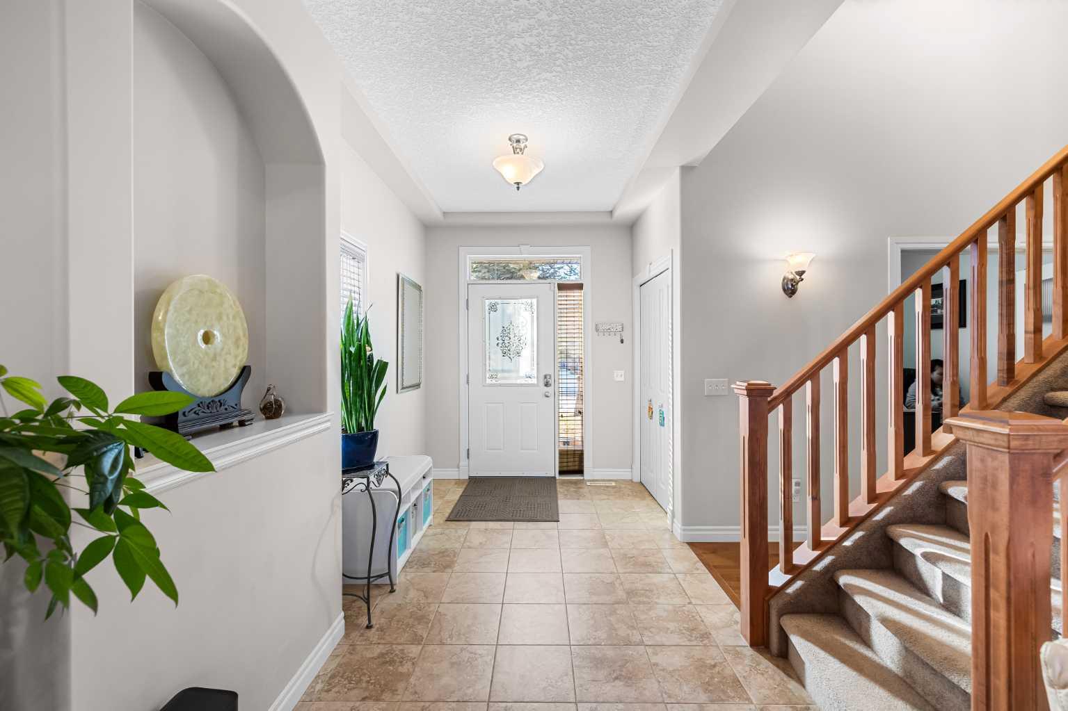 107 Panatella Close NW