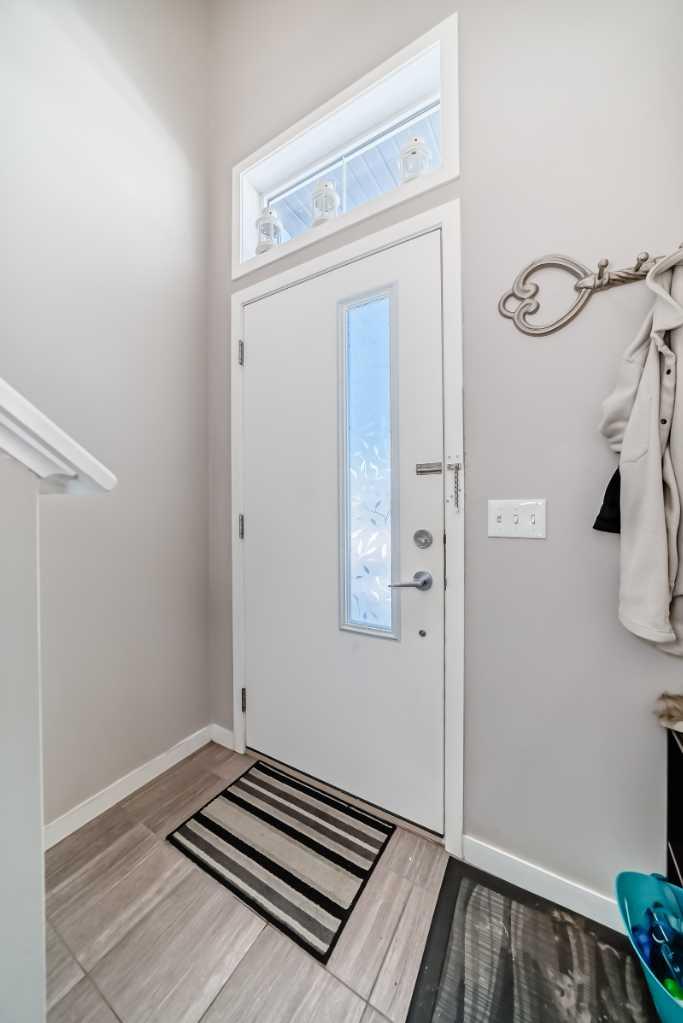 656 Copperpond Boulevard SE