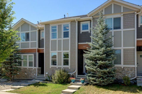 Photo of 963 Nolan Hill Boulevard NW, Calgary, AB T3R 0W1 (MLS # A2346910)