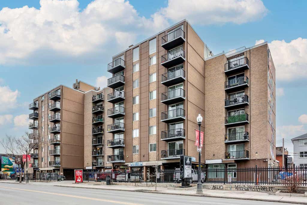 Photo of 515 17 Avenue SW #2D, Calgary, AB T2S 0A9 (MLS # A2337932)