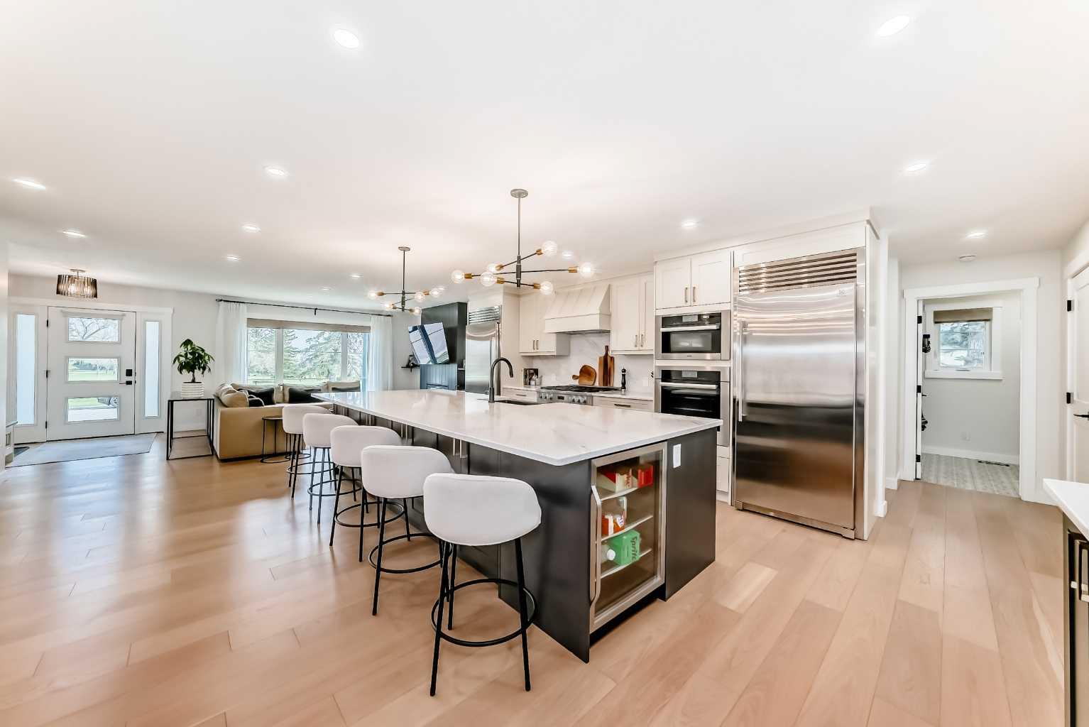 19 Mackay Drive SW