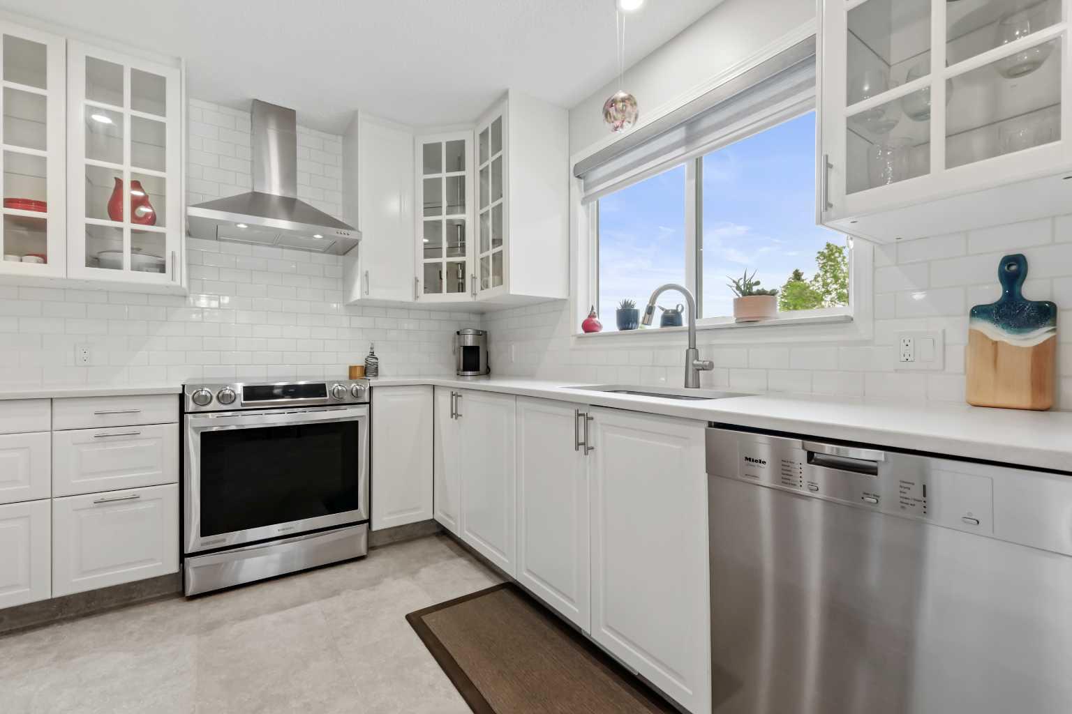 103 Sandarac Place NW