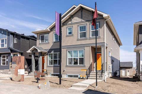 Photo of 520 Tekarra Drive NW, Calgary, AB T3R 2G1 (MLS # A2335032)