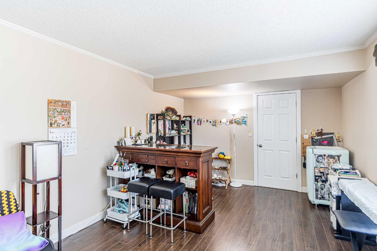 5103 35 Avenue SW 77