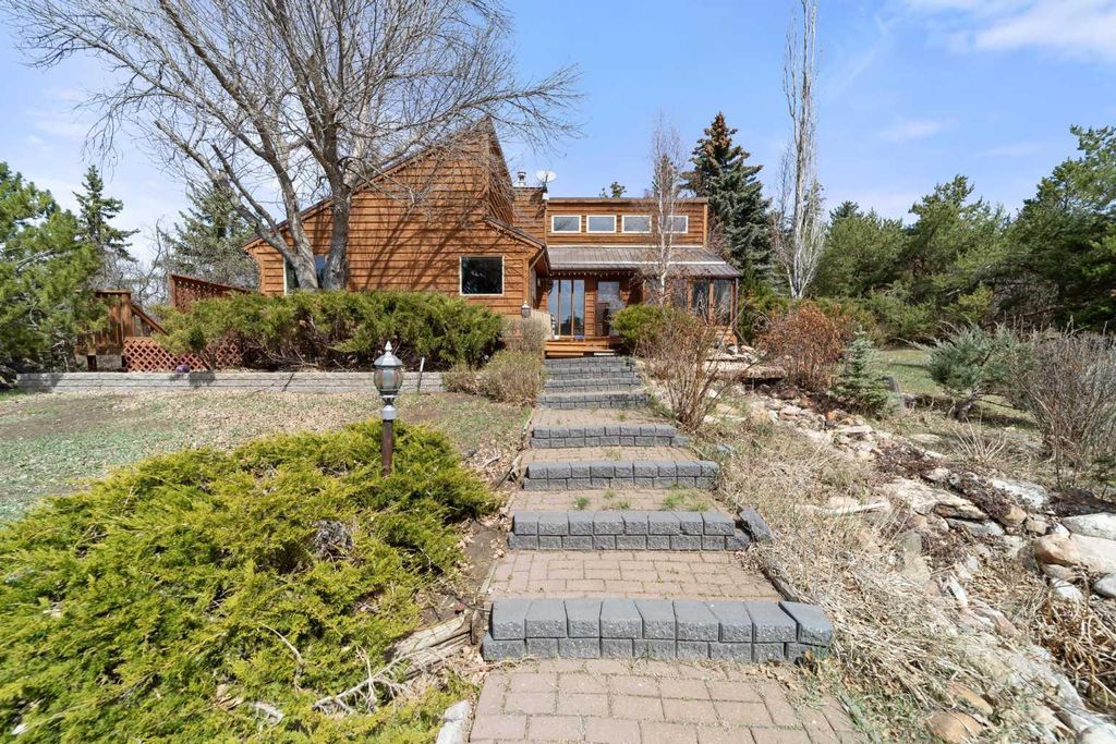 Photo of 44402 Range Road 125, Rural Flagstaff County, AB T0B 4C0 (MLS # A2308668)