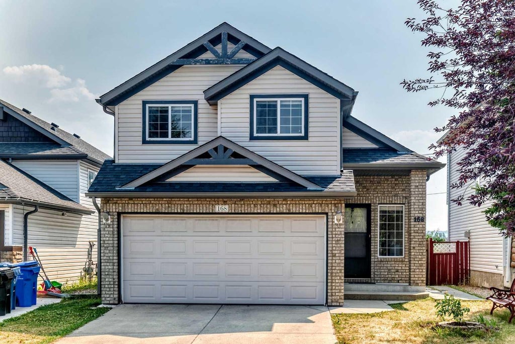 Photo of 168 Somerglen Common SW, Calgary, AB T2Y 4E8 (MLS # A2337706)