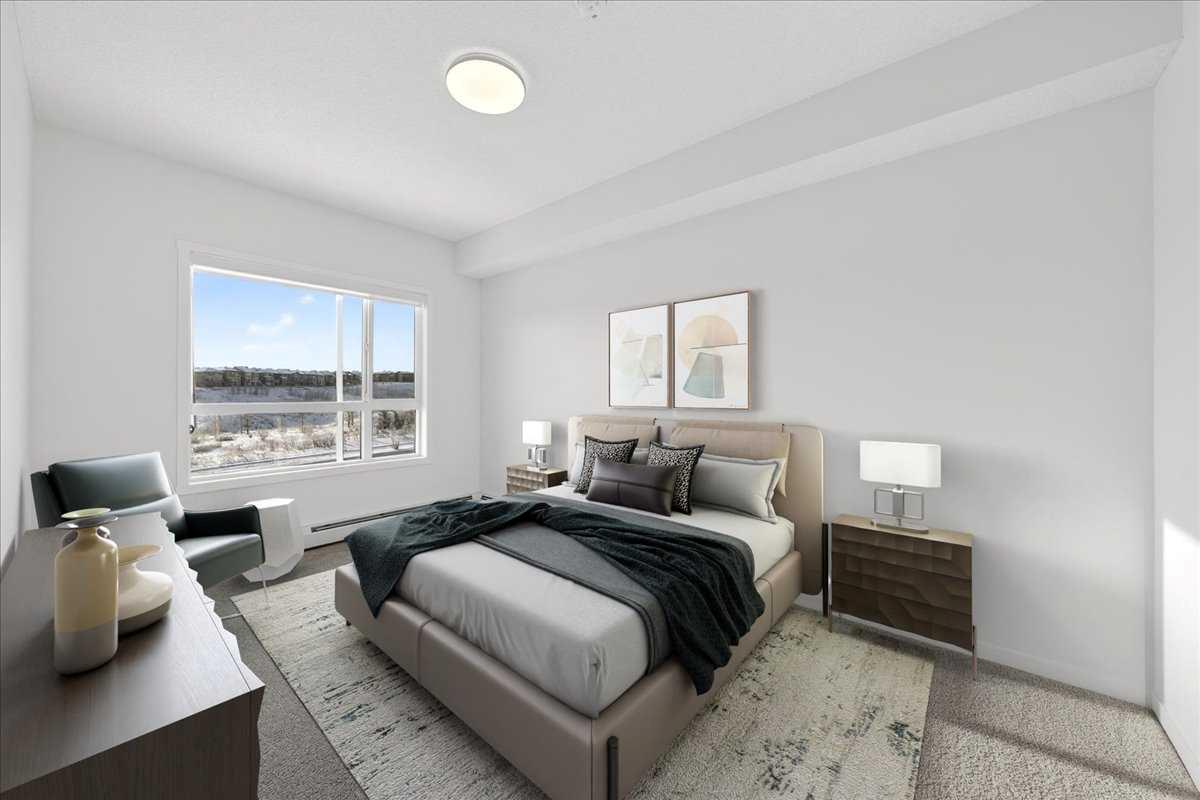 245 Edith Place NW 325