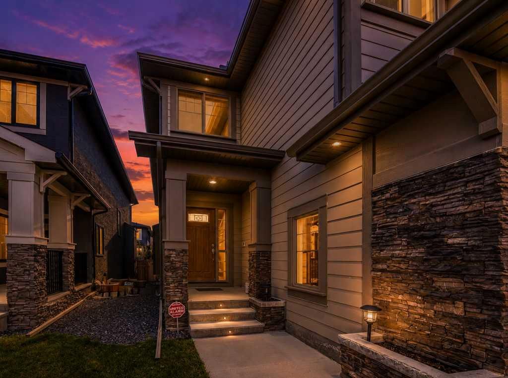 Photo of 23 Aspen Summit Mount SW, Calgary, AB T3H 0R4 (MLS # A2308665)