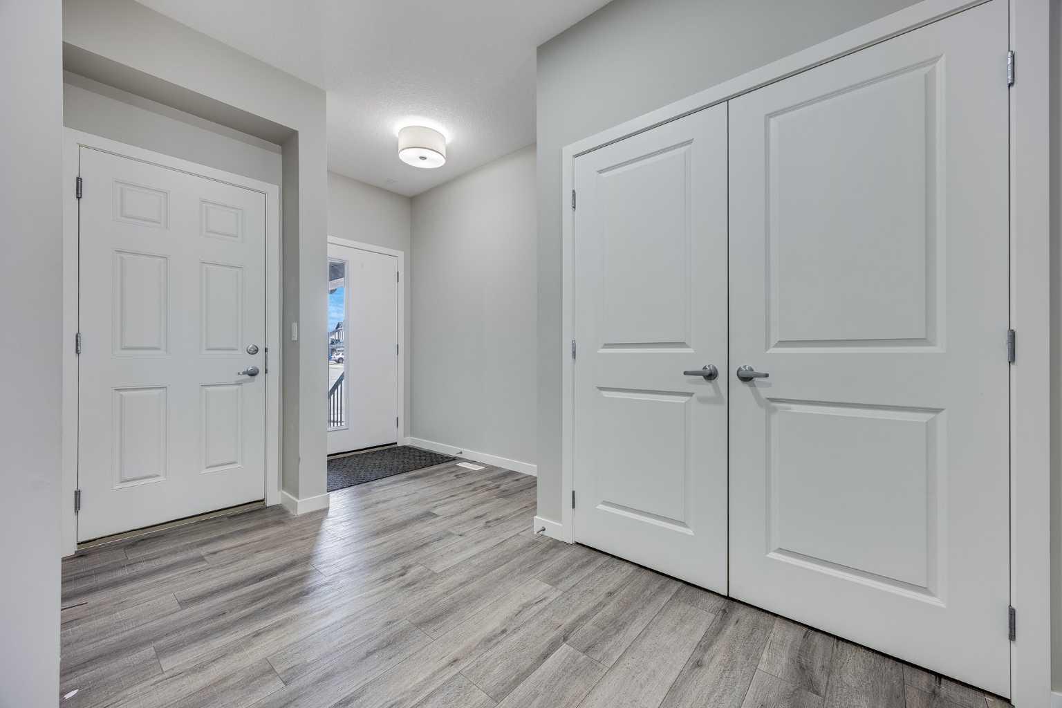 109 Mallard Grove SE