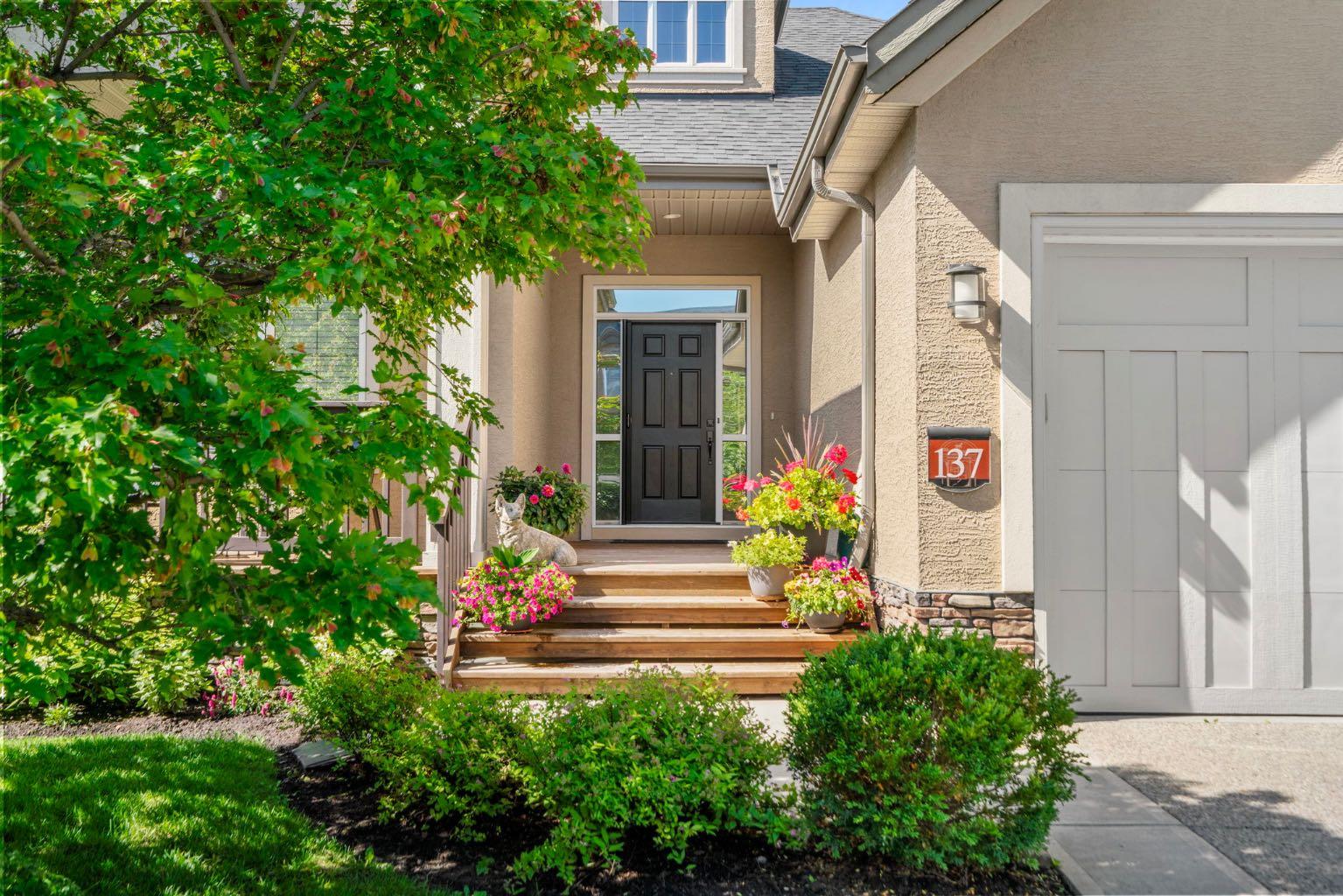 137 Elgin Estates Park SE