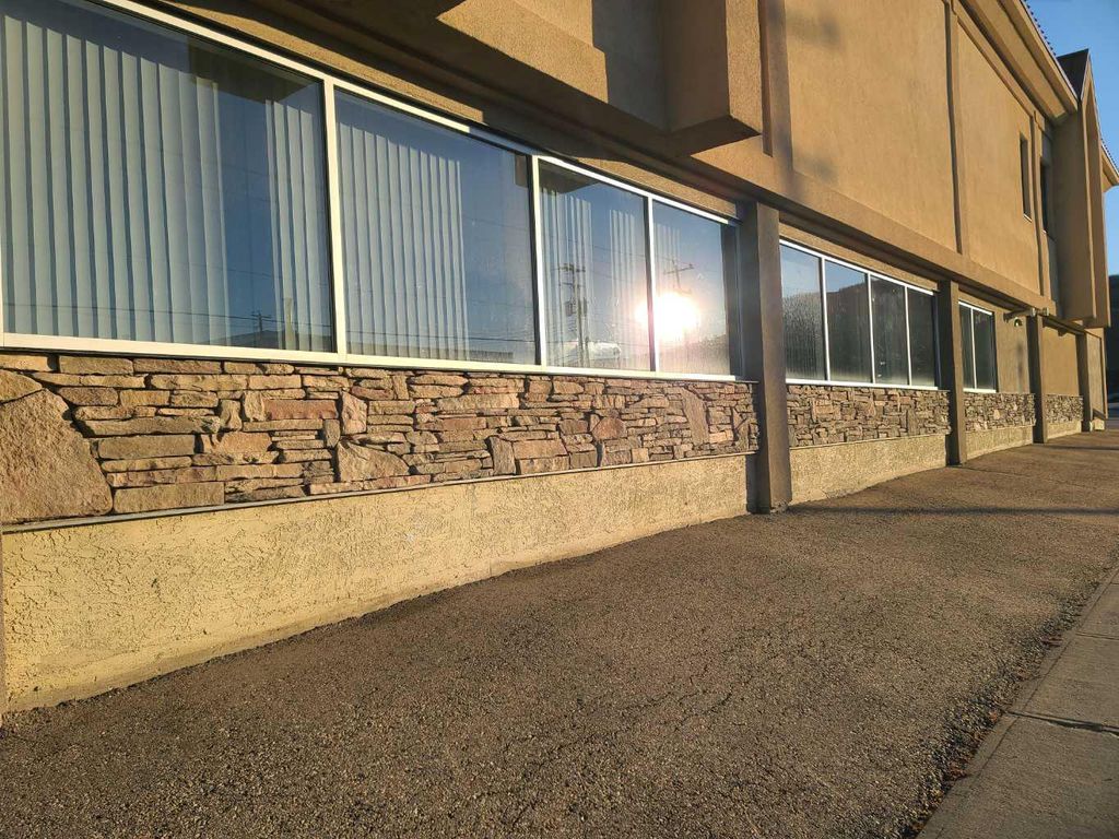 Photo of 9510 100 Street, Peace River, AB T8S 1S1 (MLS # A2189802)