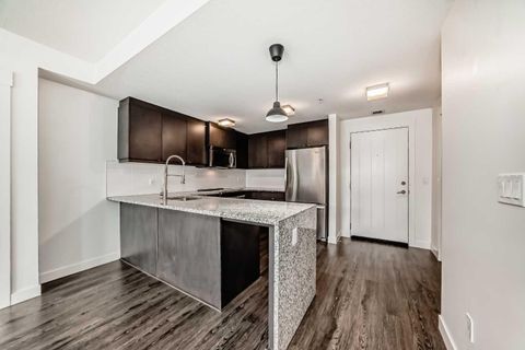 Photo of 15 Aspenmont Heights SW #121, Calgary, AB T3H 0E3 (MLS # A2289784)
