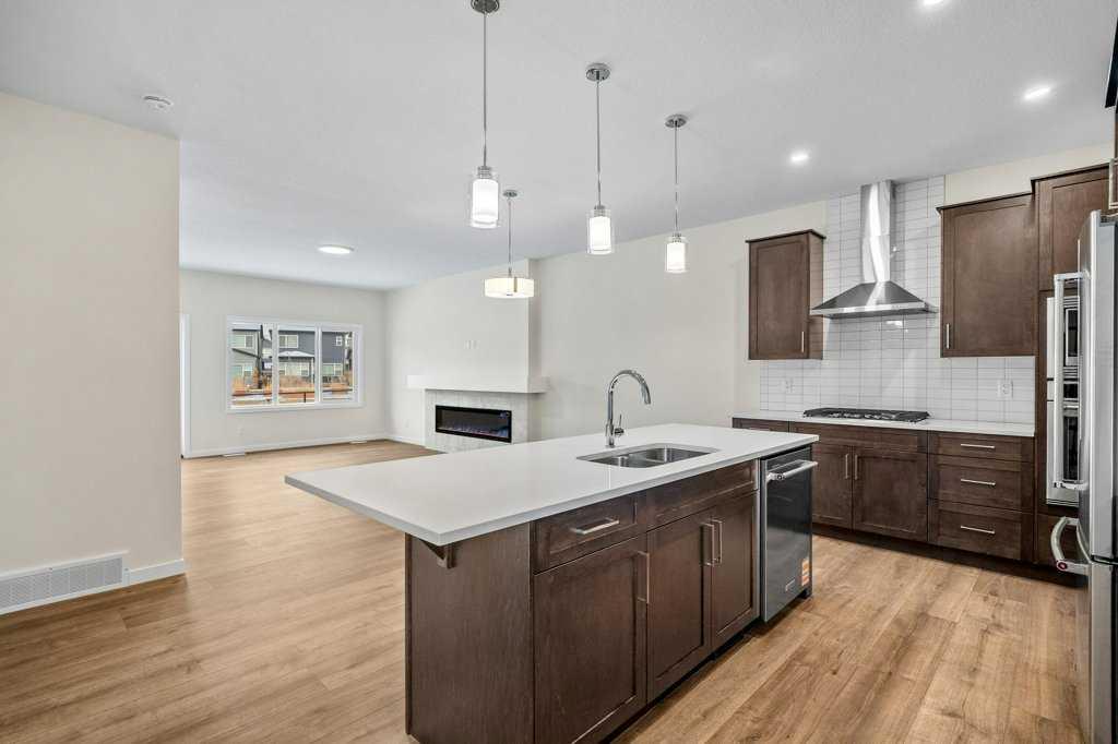 136 Wolf Hollow Manor SE