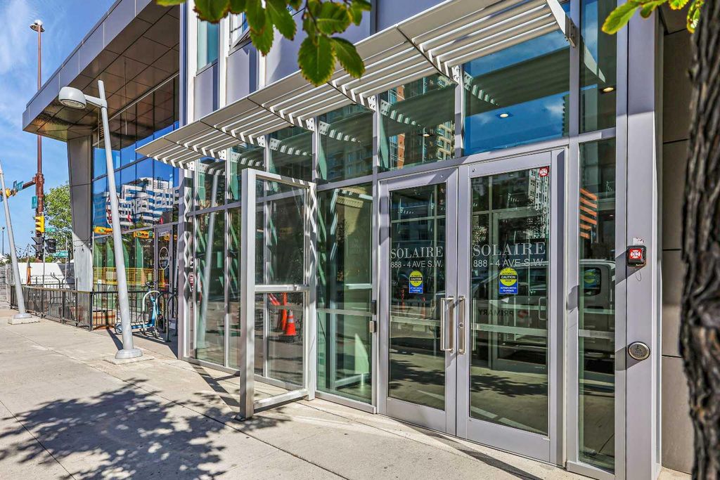 Photo of 888 4 Avenue SW #607, Calgary, AB T2P 0V2 (MLS # A2288218)