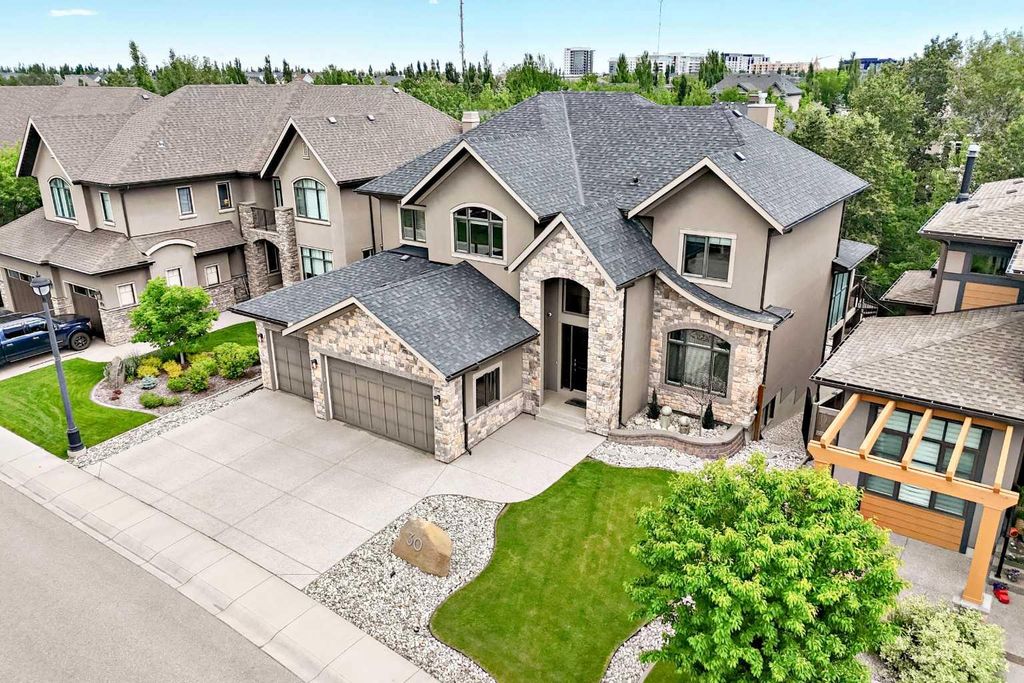 Photo of 30 Wexford Way SW, Calgary, AB T3H 0H1 (MLS # A2327831)