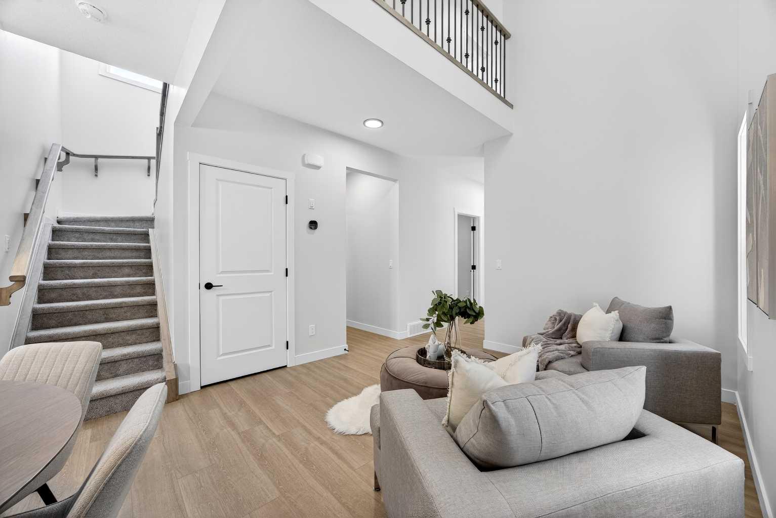 52 Fireside Common SW