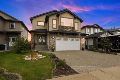 Photo of 376 Fireweed Crescent, Fort McMurray, AB T9K 0J2 (MLS # A2320797)
