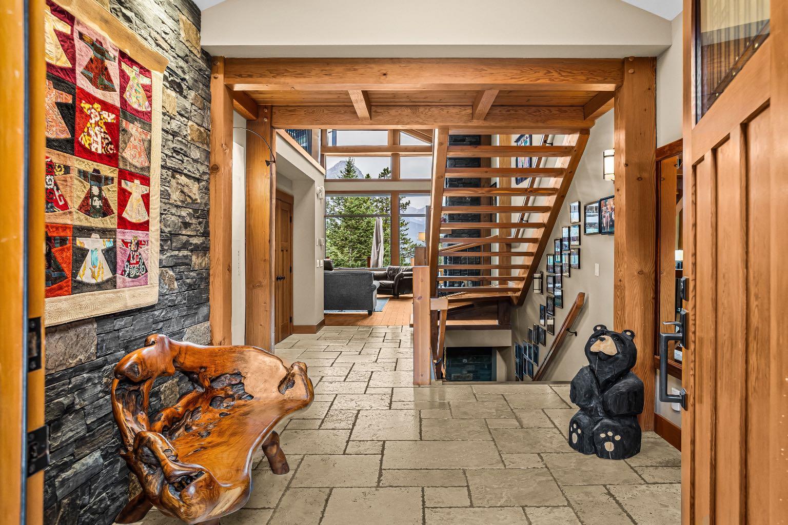 215 Benchlands Terrace