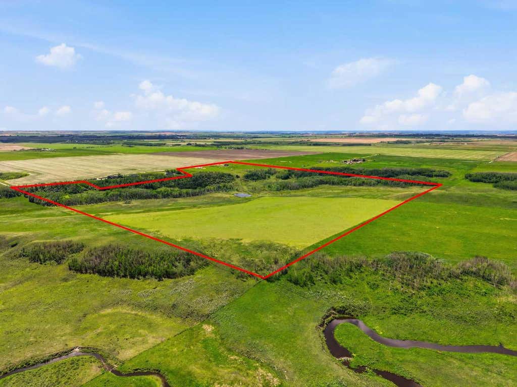 Photo of 30480 Range Road 12 #16, Rural Mountain View County, AB T0M 0N0 (MLS # A2338001)