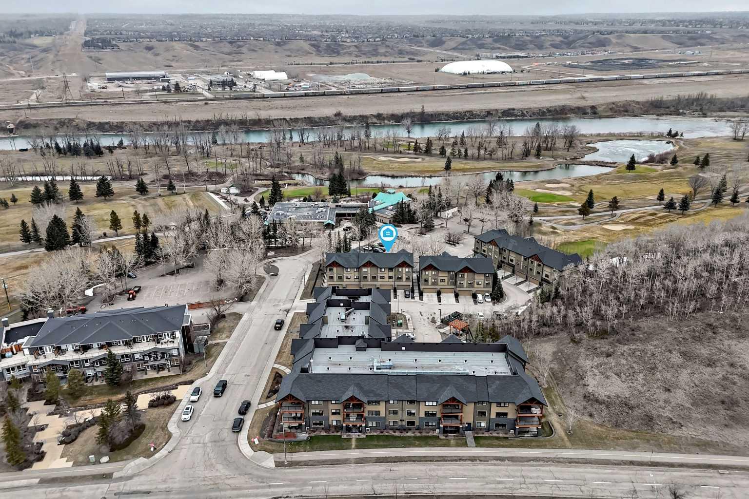 405 Valley Ridge Manor NW