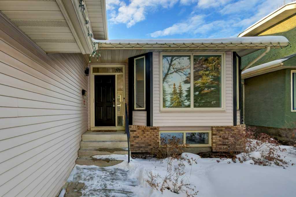 87 Sun Harbour Close SE