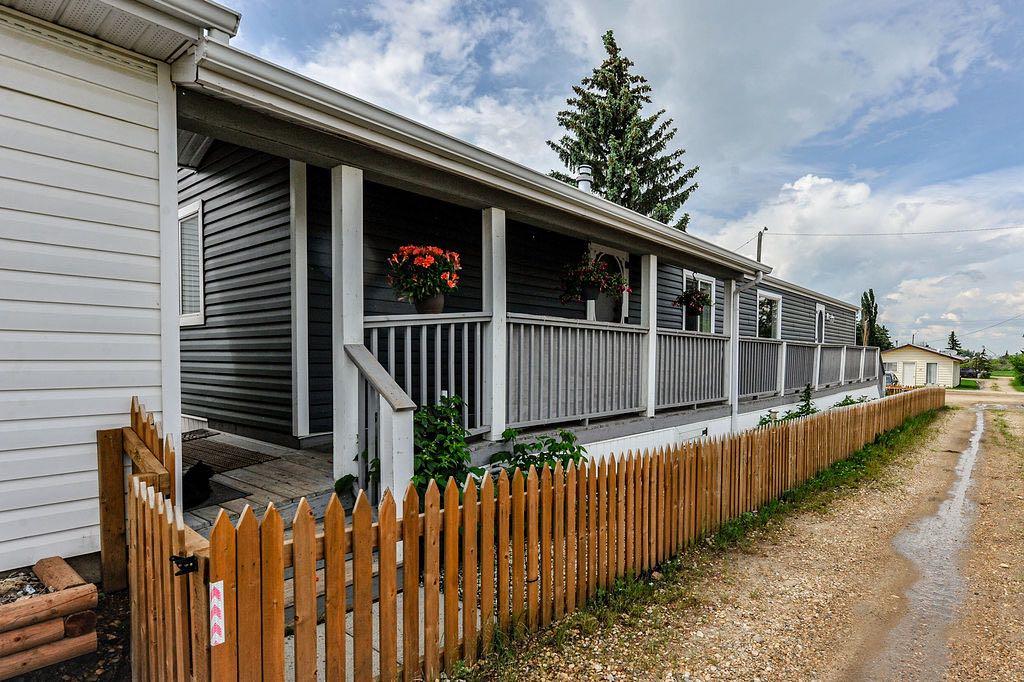 Photo of 16 Main Street, Edberg, AB T0B 1J0 (MLS # A2325699)