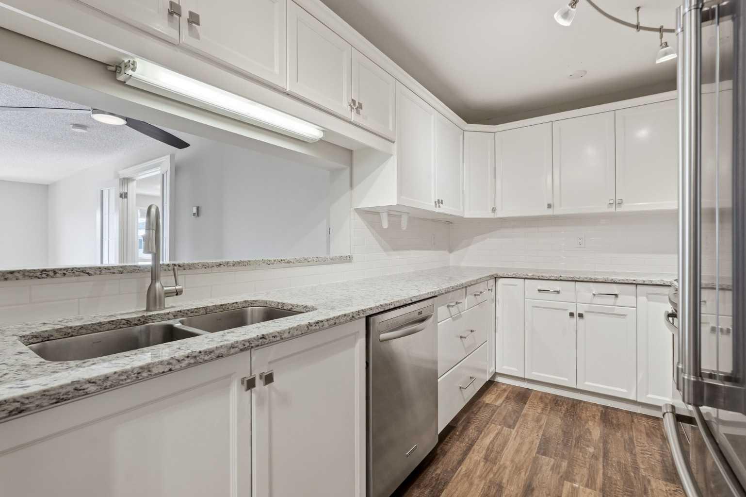 540 18 Avenue SW 407