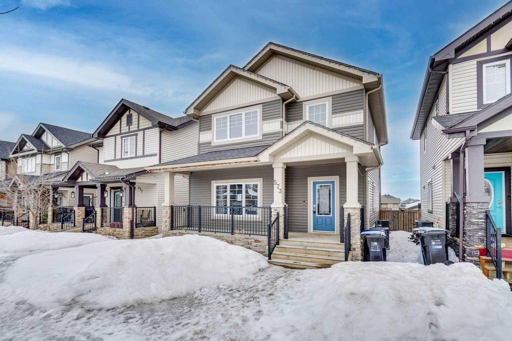 Photo of 573 Heritage Drive, Fort McMurray, AB T9K 2X1 (MLS # A2306223)