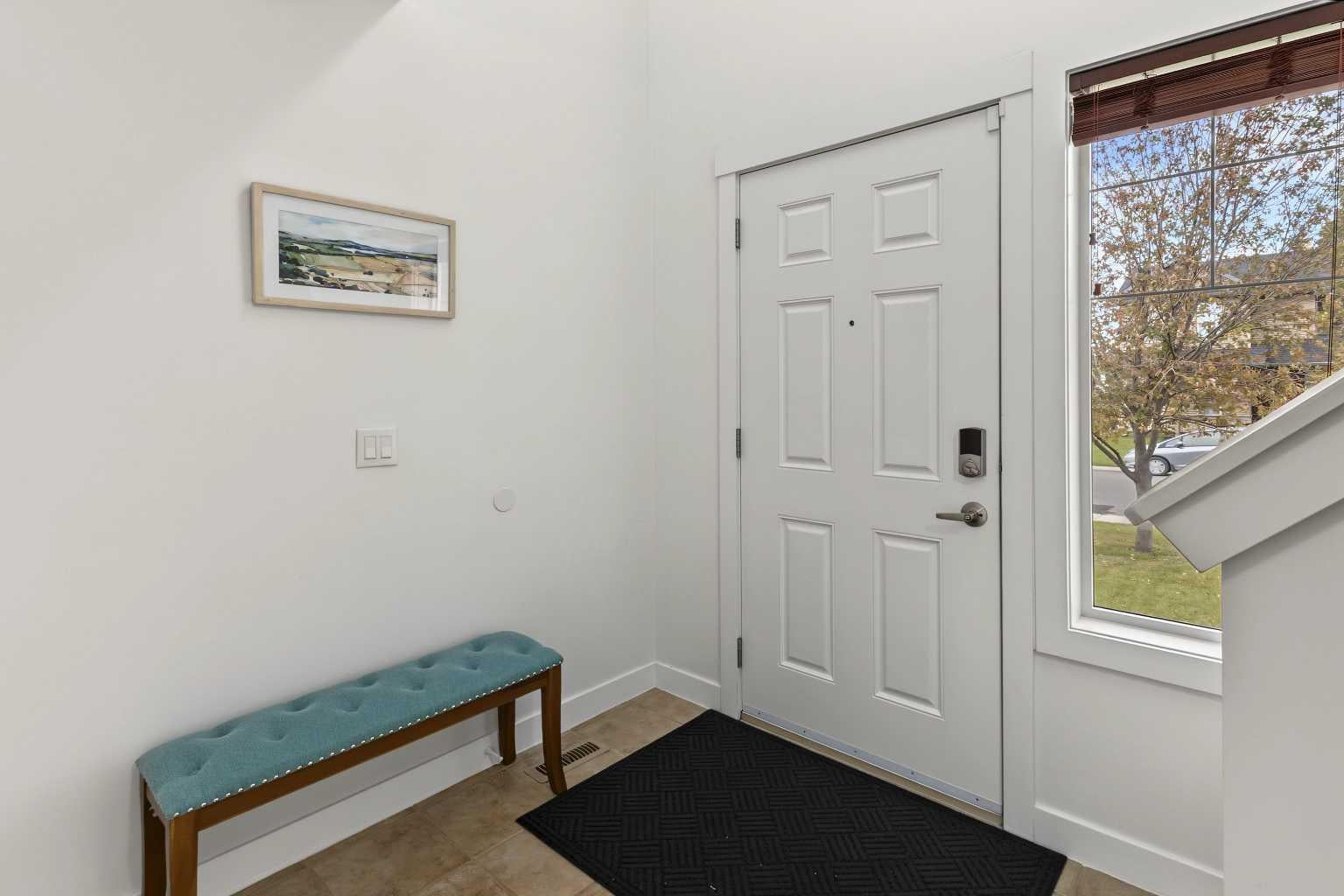 26 Drake Landing NE
