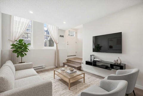Photo of 167 Cranbrook Square SE, Calgary, AB T3M 3E3 (MLS # A2318889)