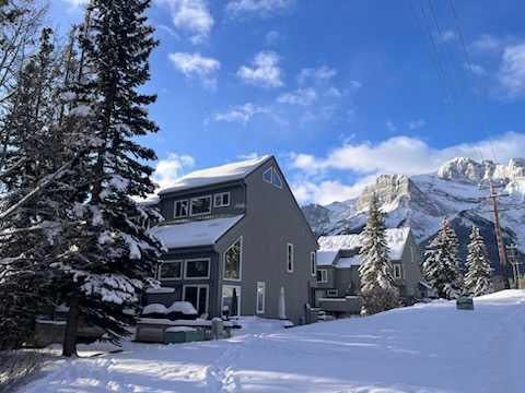1065 Evergreen Circle 4