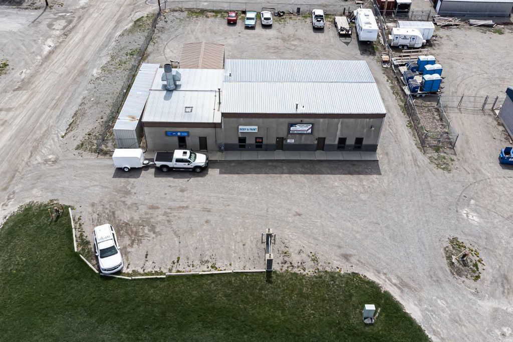 Photo of 1142 Macleod Street, Pincher Creek, AB T0K 1W0 (MLS # A2292565)